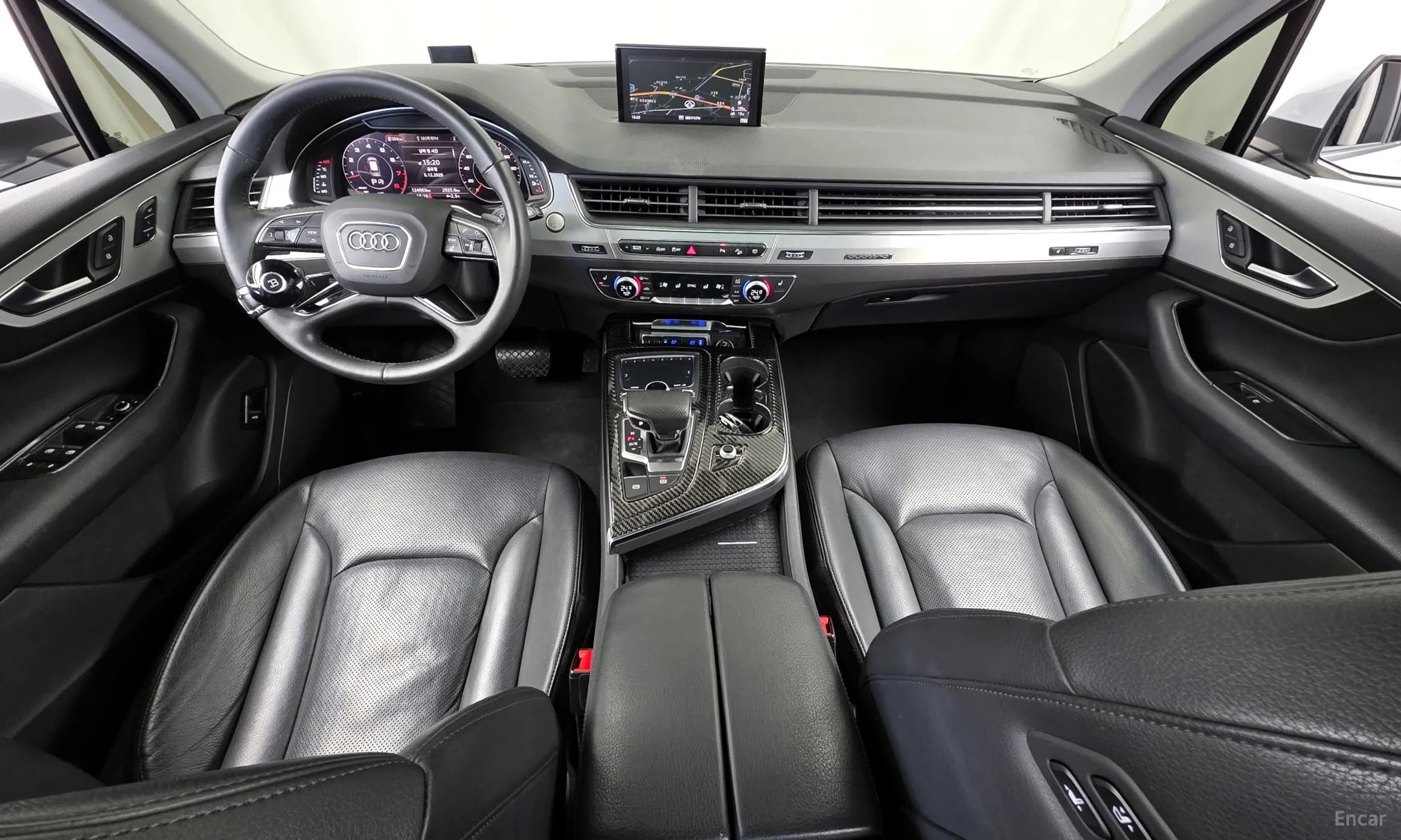 Q7 (4M)