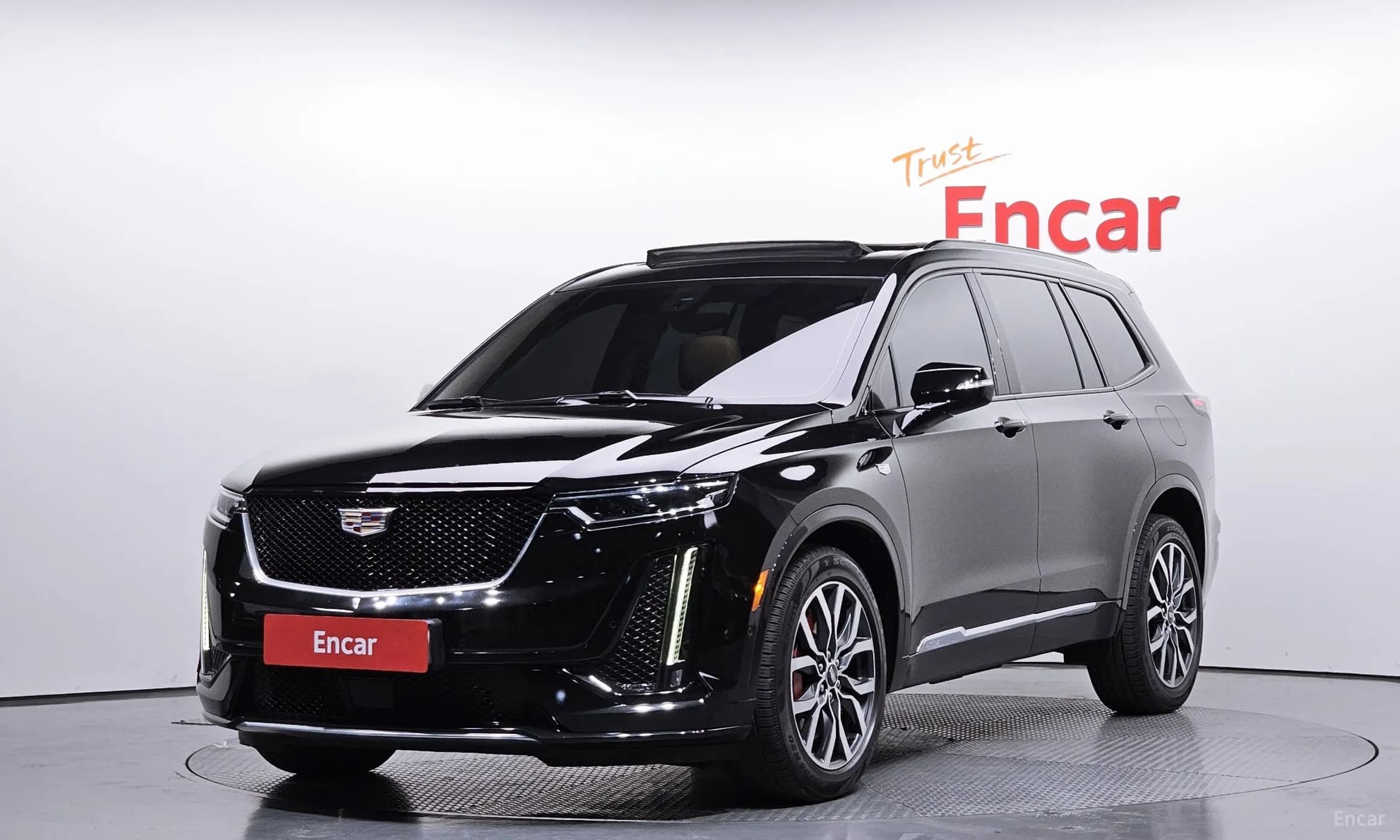 XT6
