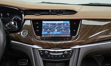 XT6