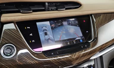 XT6