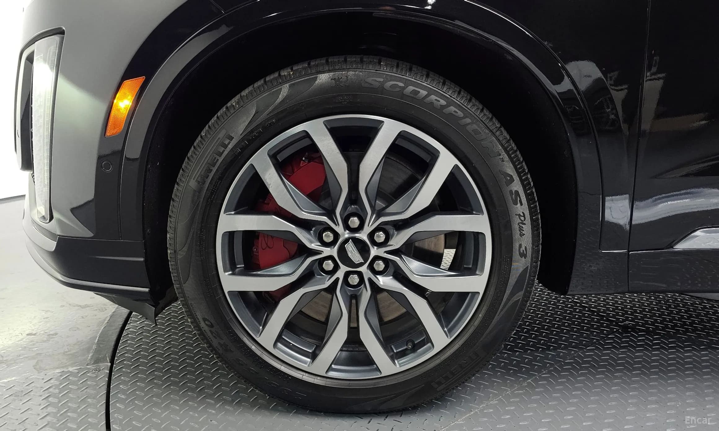 XT6