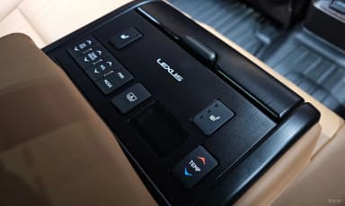 ES300h 7th Generation