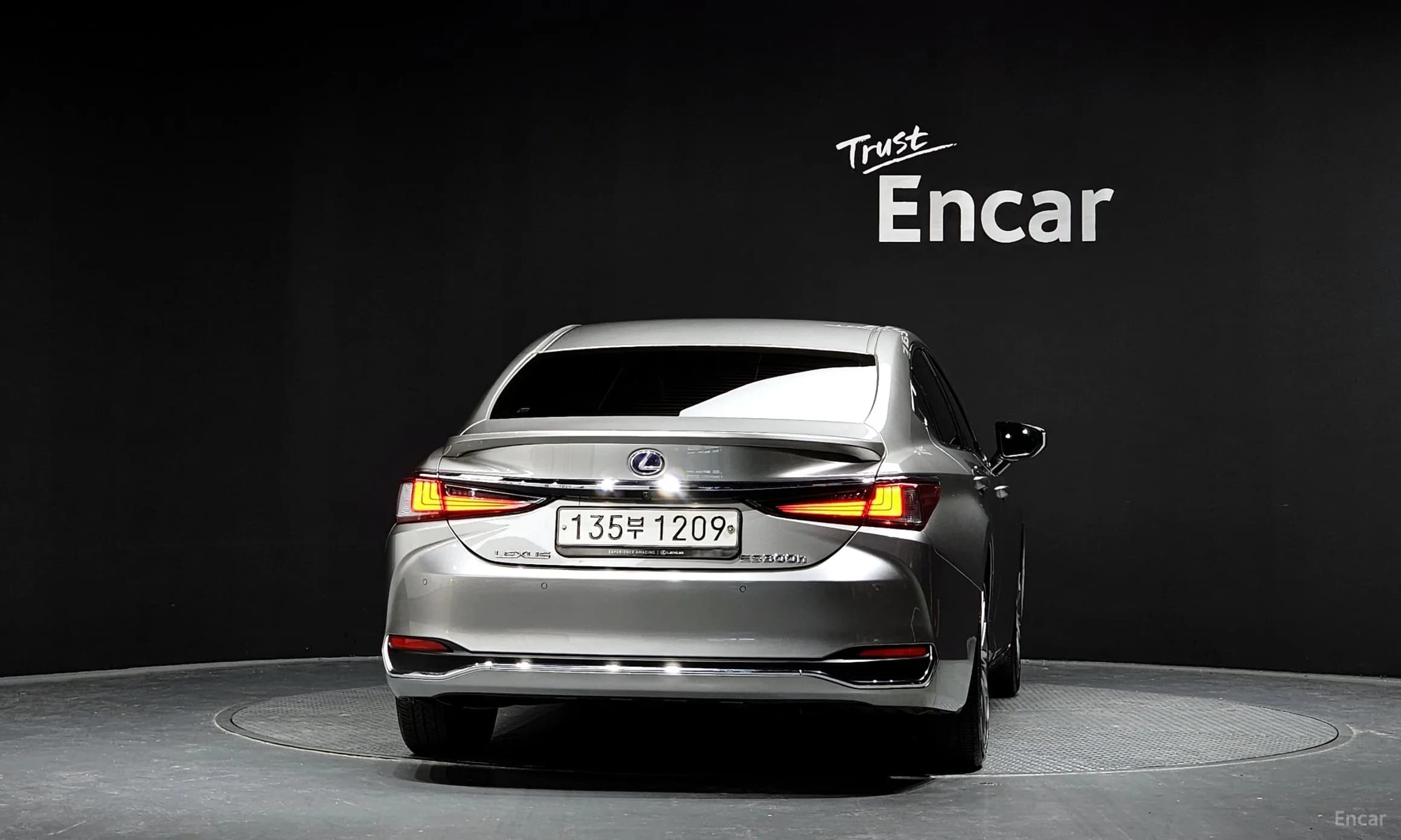 ES300h 7th Generation