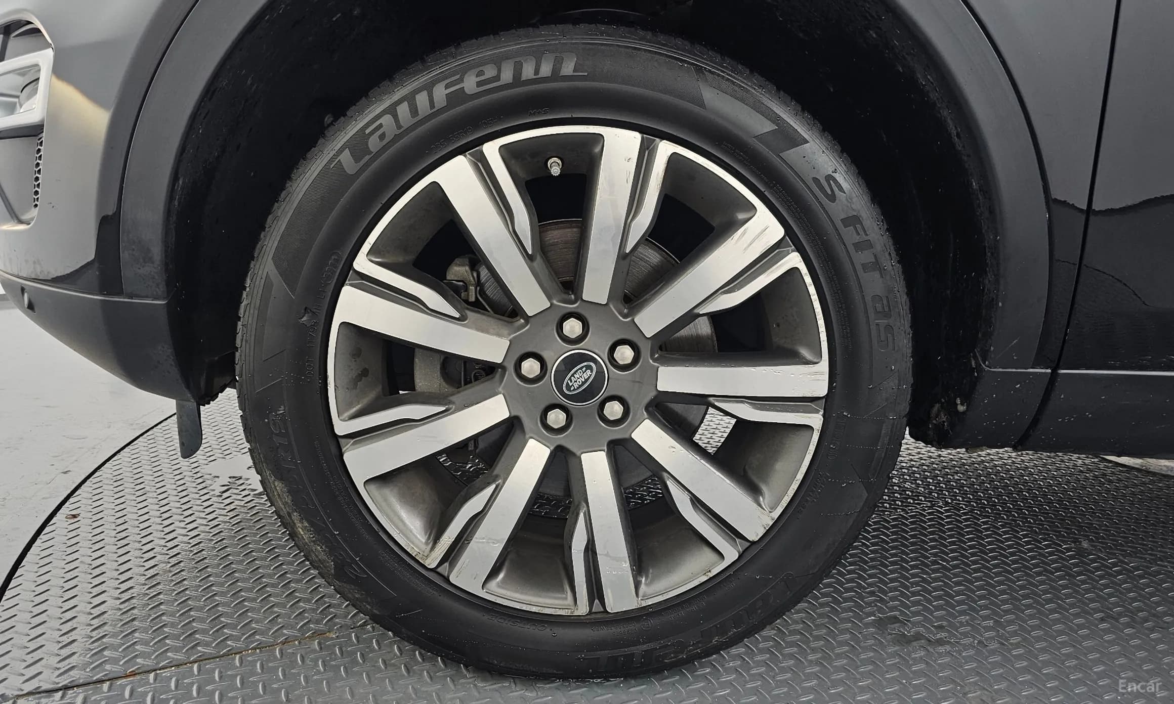 Discovery Sports