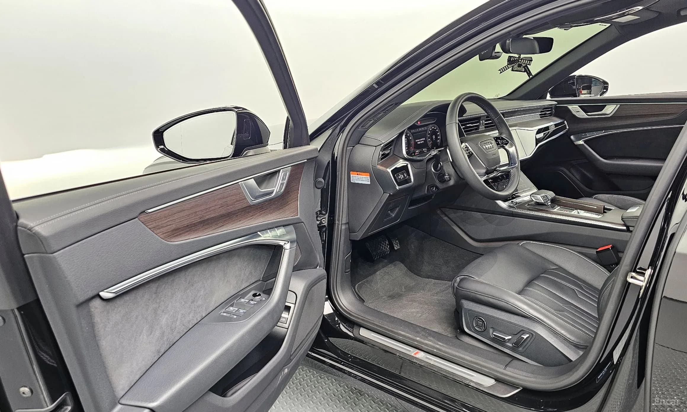 A6 (C8)