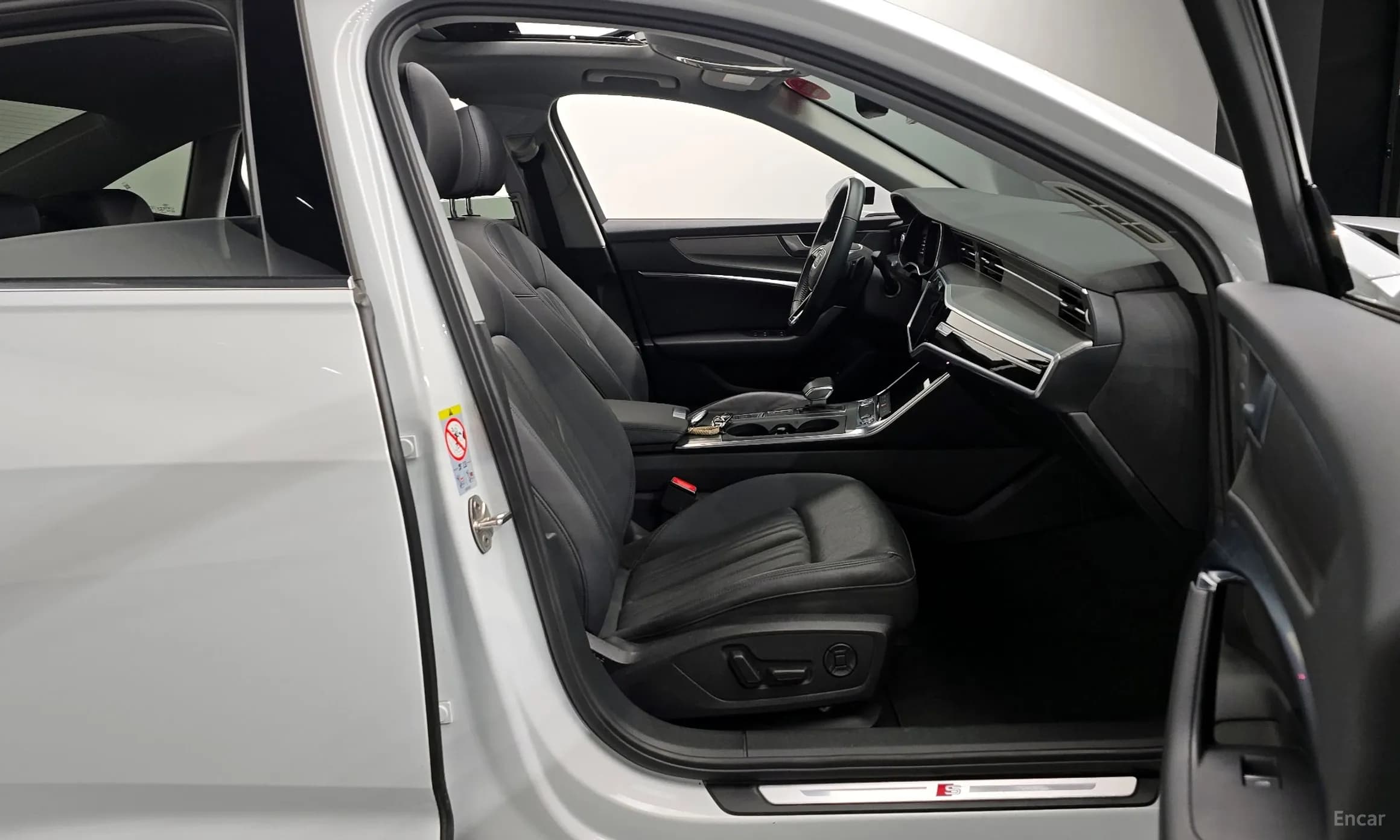 A6 (C8)