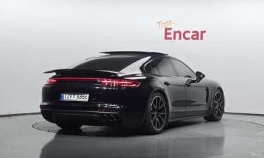 Panamera (971)