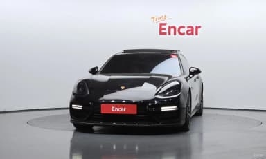 Panamera (971)