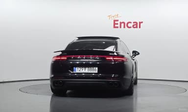 Panamera (971)