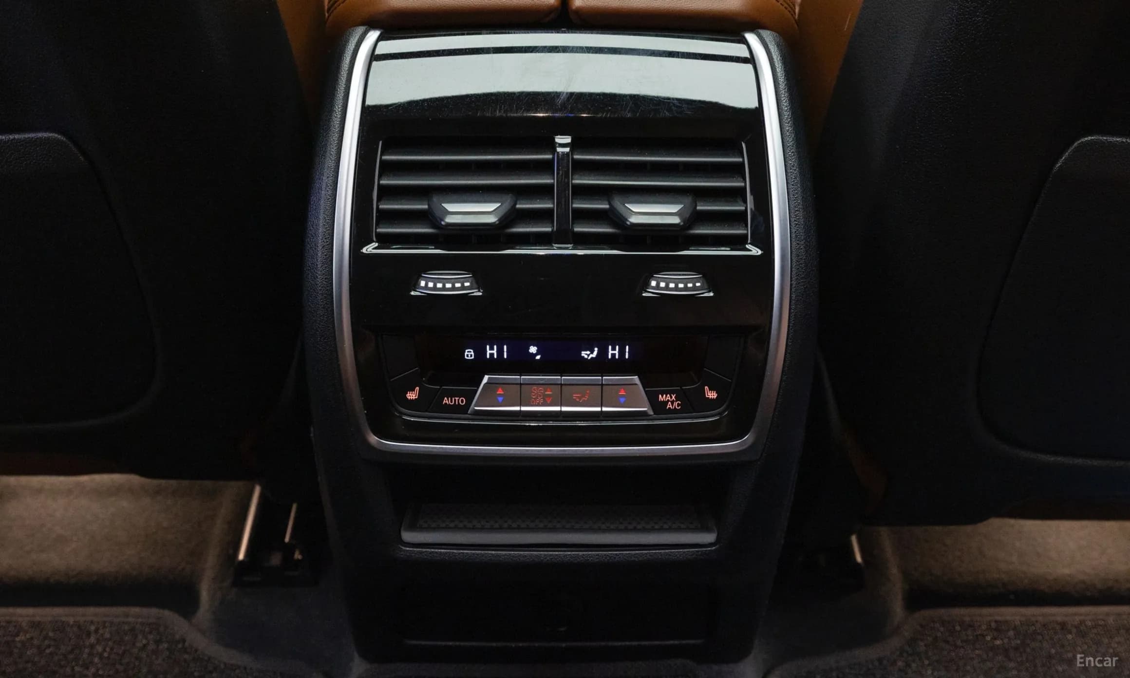 X6 (G06)