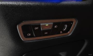 X6 (G06)