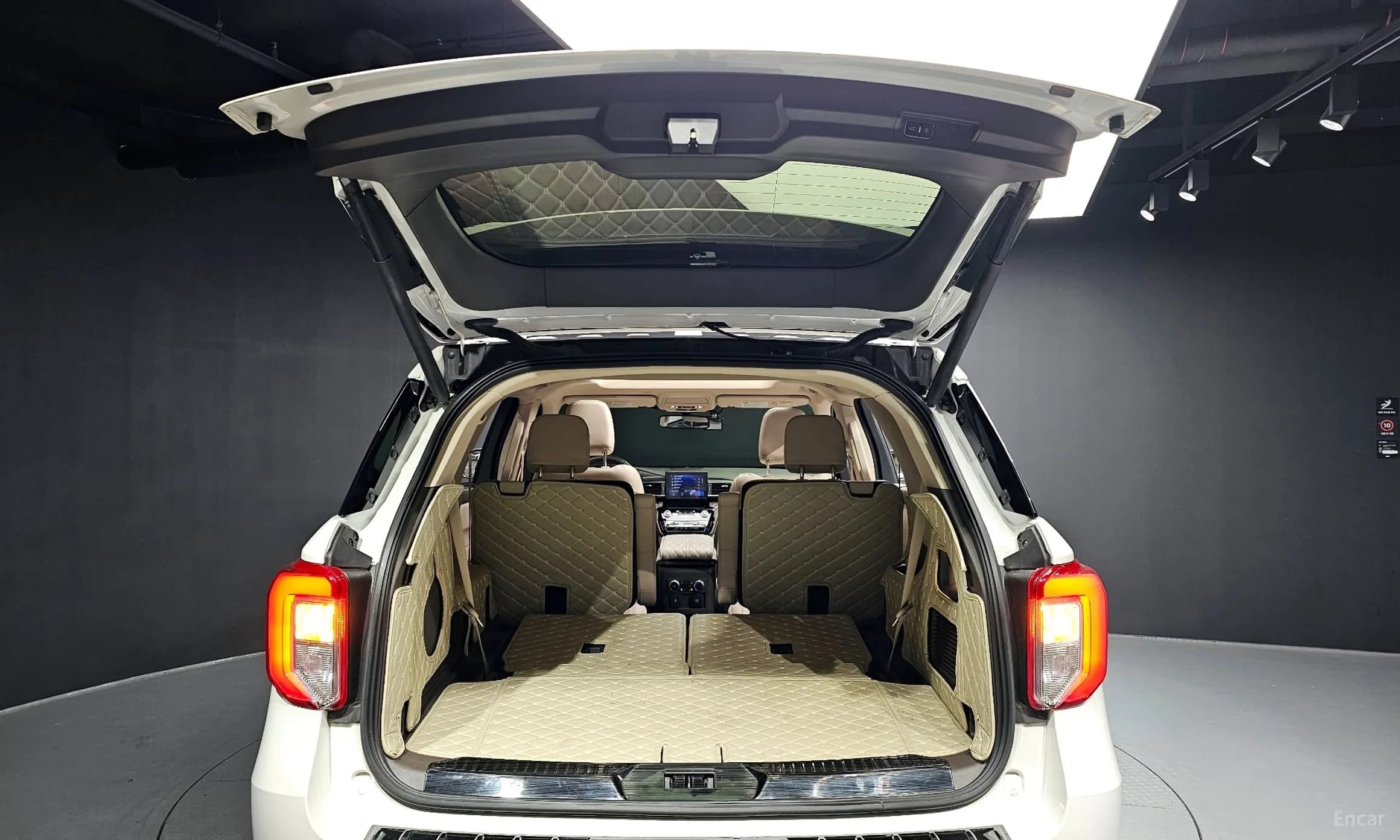 Explorer 6th Generation