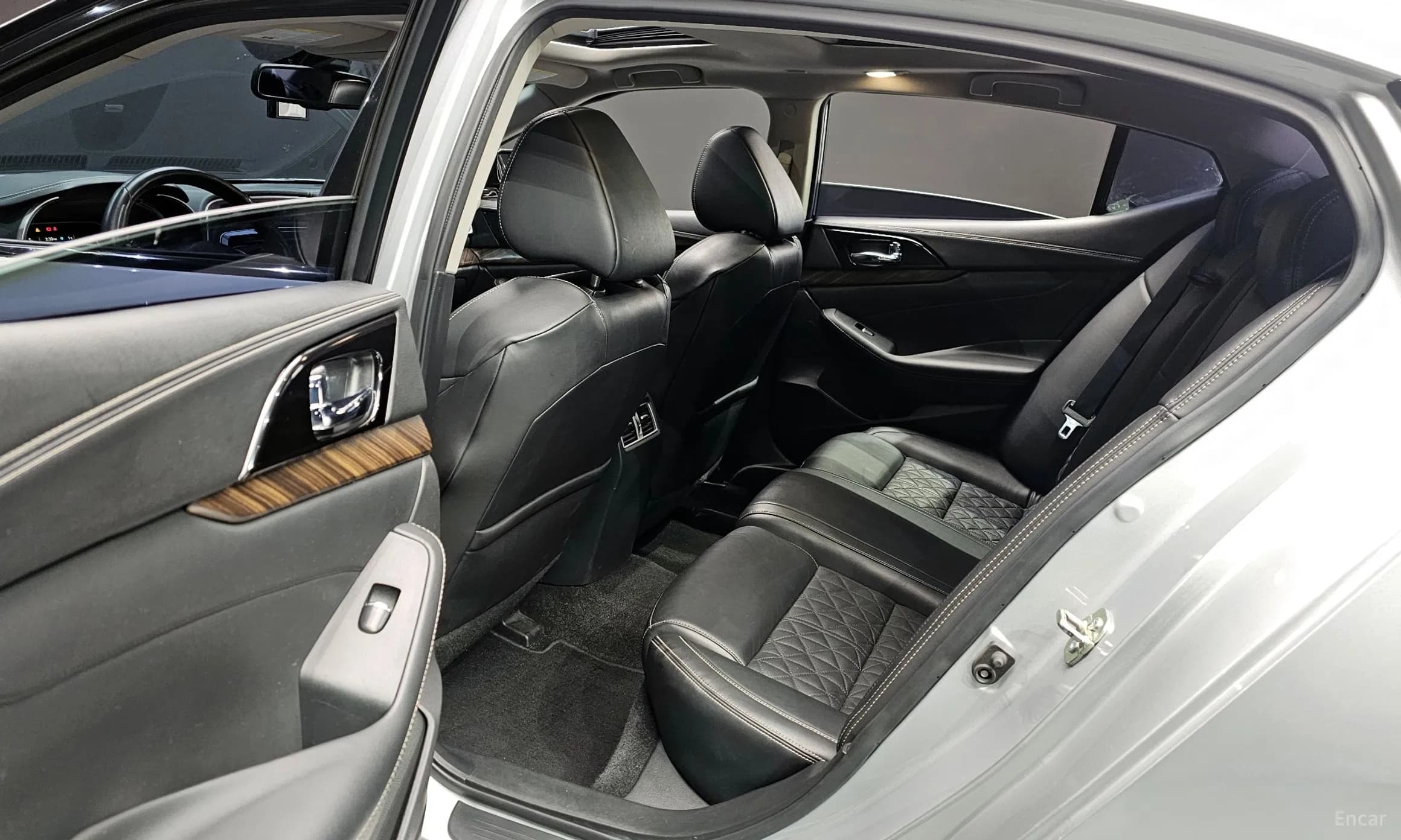 Maxima (A36)