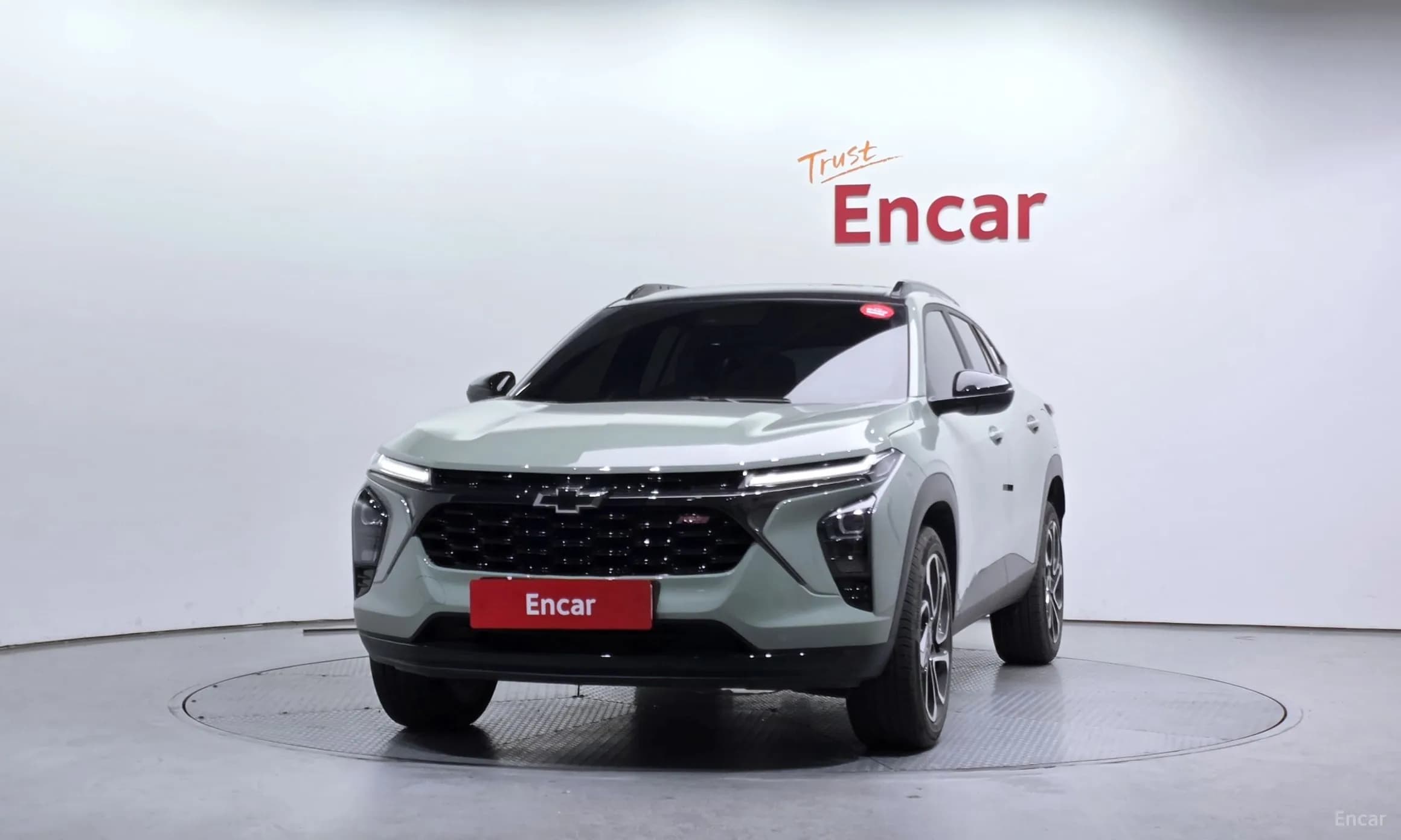 Trax Crossover
