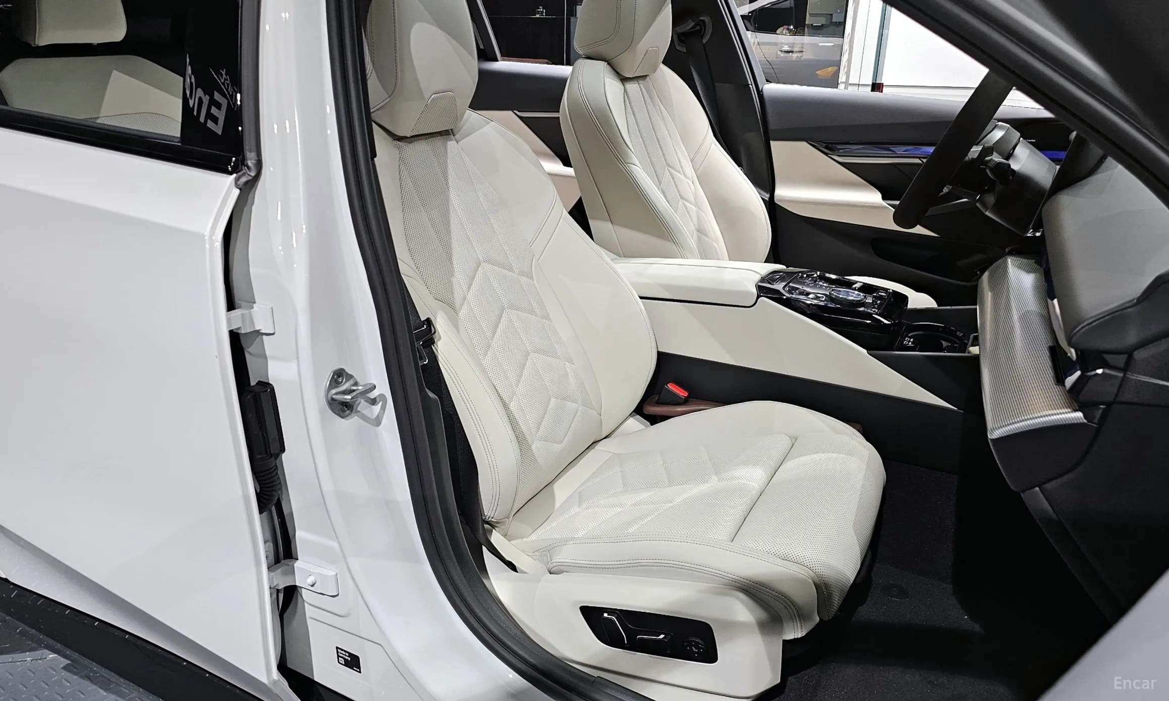 5 Series (G60)