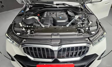 5 Series (G60)