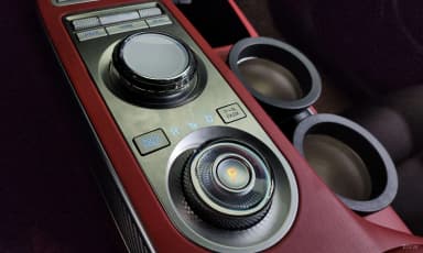 GV70