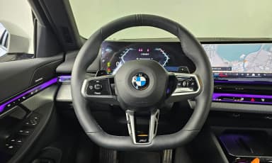5 Series (G60)