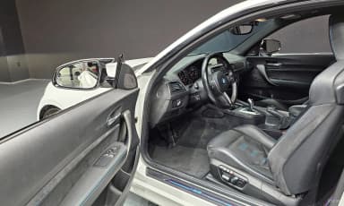 M2 (F87)