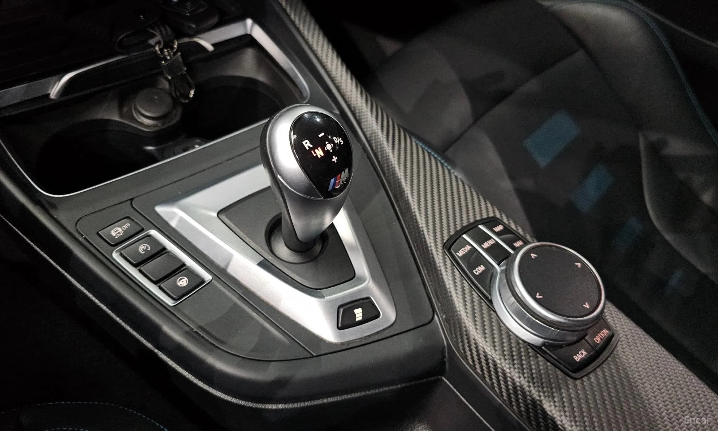 M2 (F87)