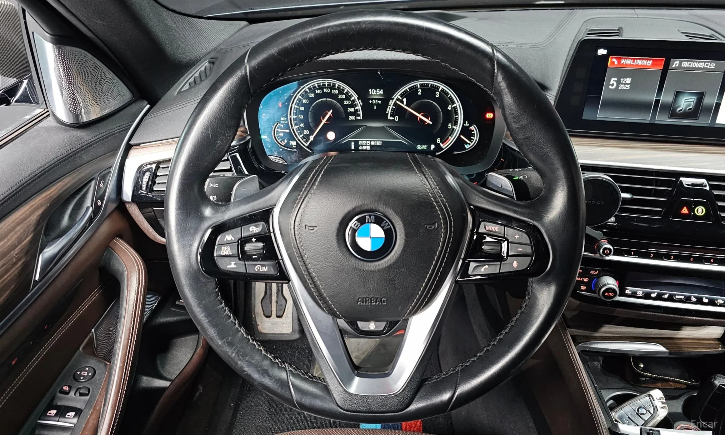 5 Series (G30)
