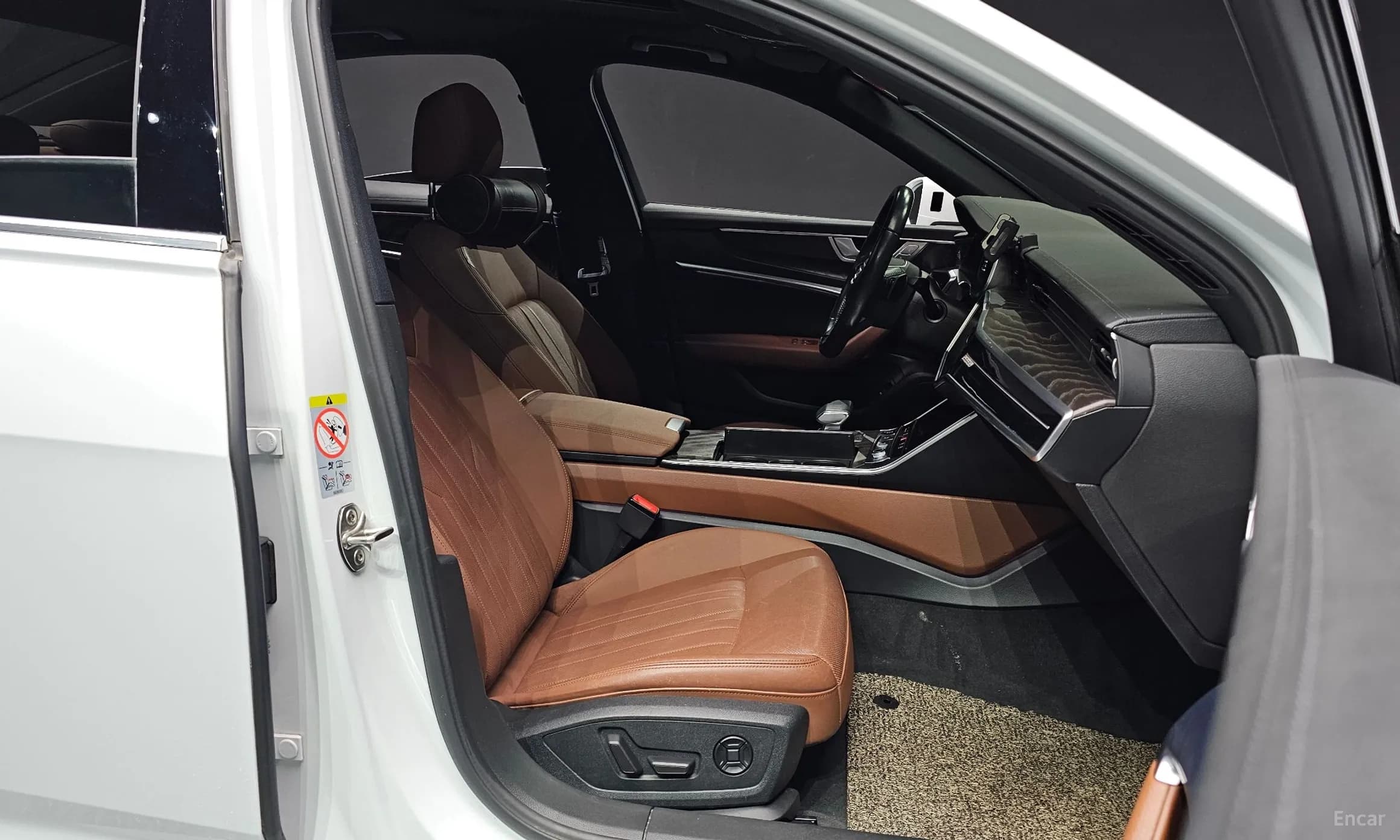 A6 (C8)