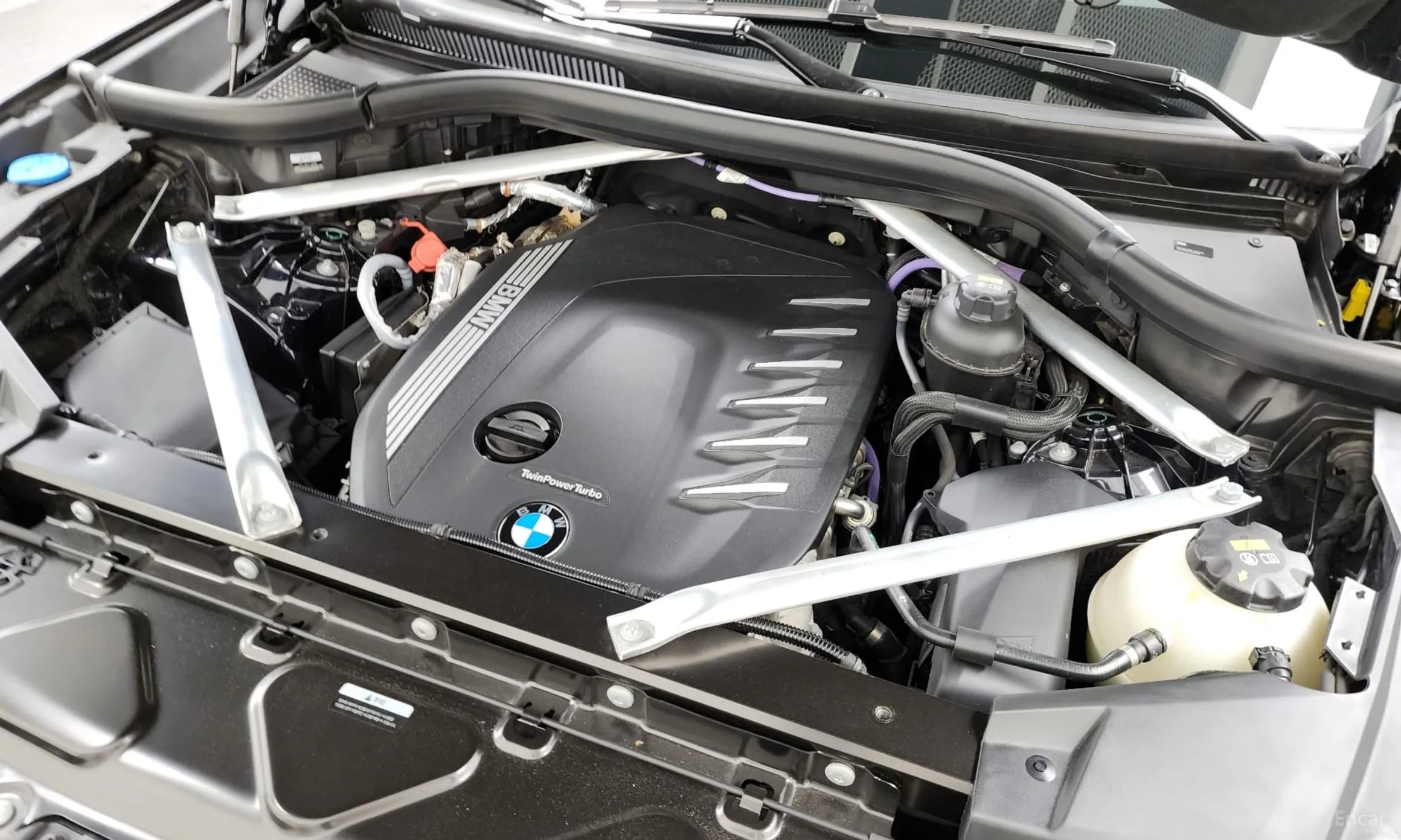 X5 (G05)