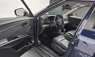 Berry New Tivoli