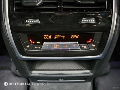 X6 (G06)