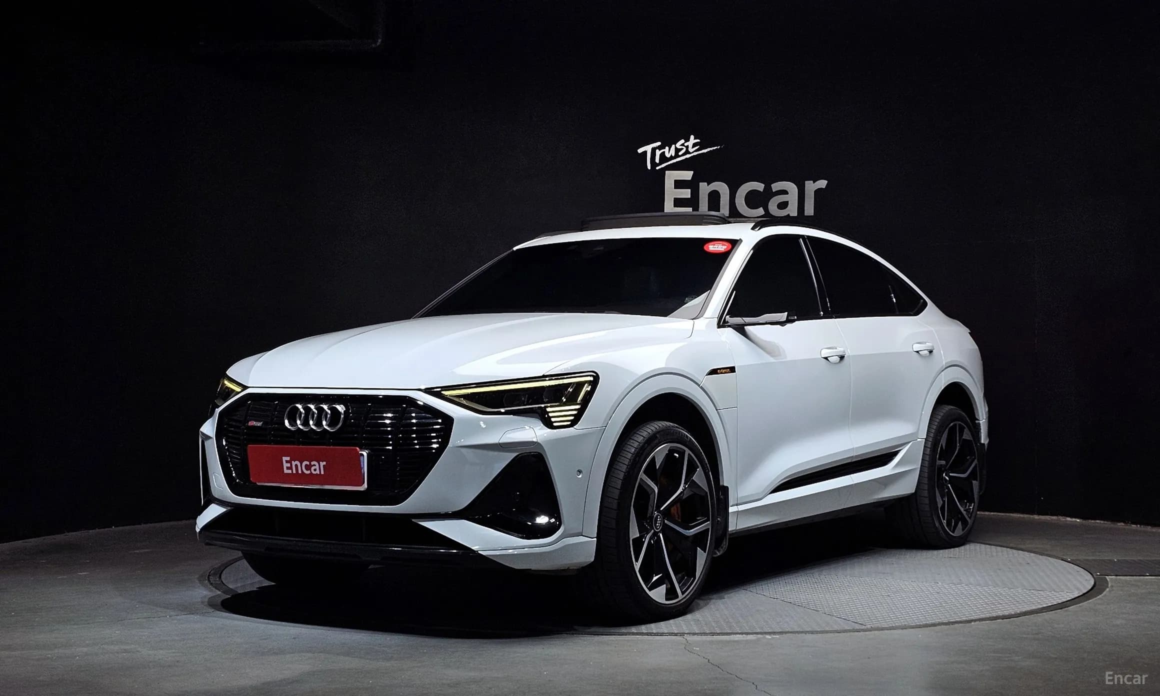 e-tron