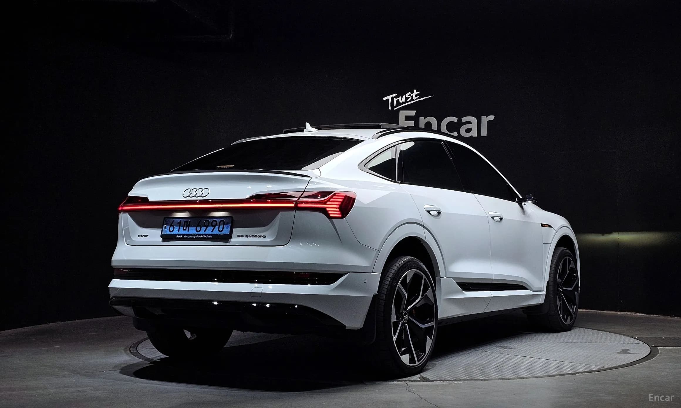 e-tron