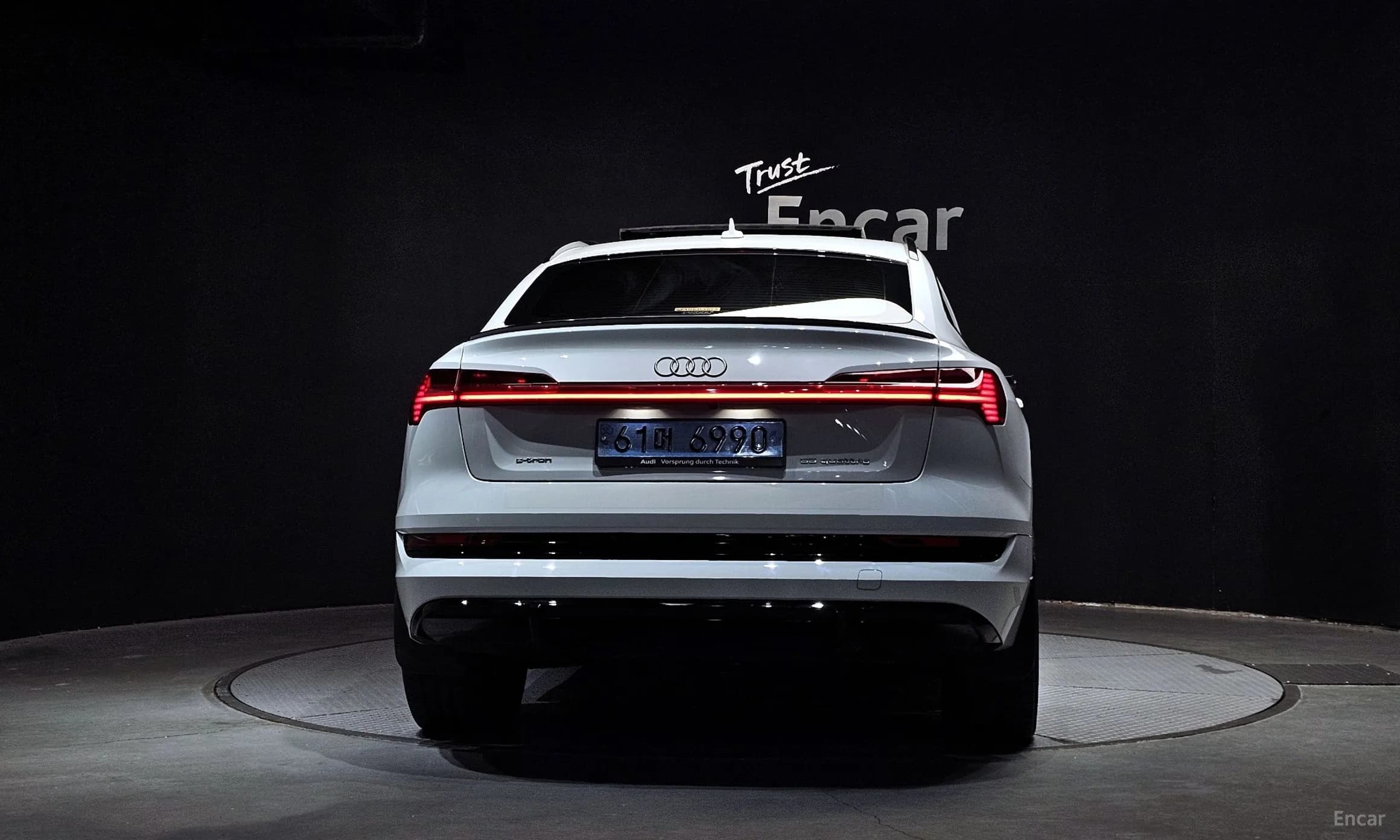 e-tron