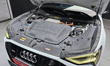 e-tron