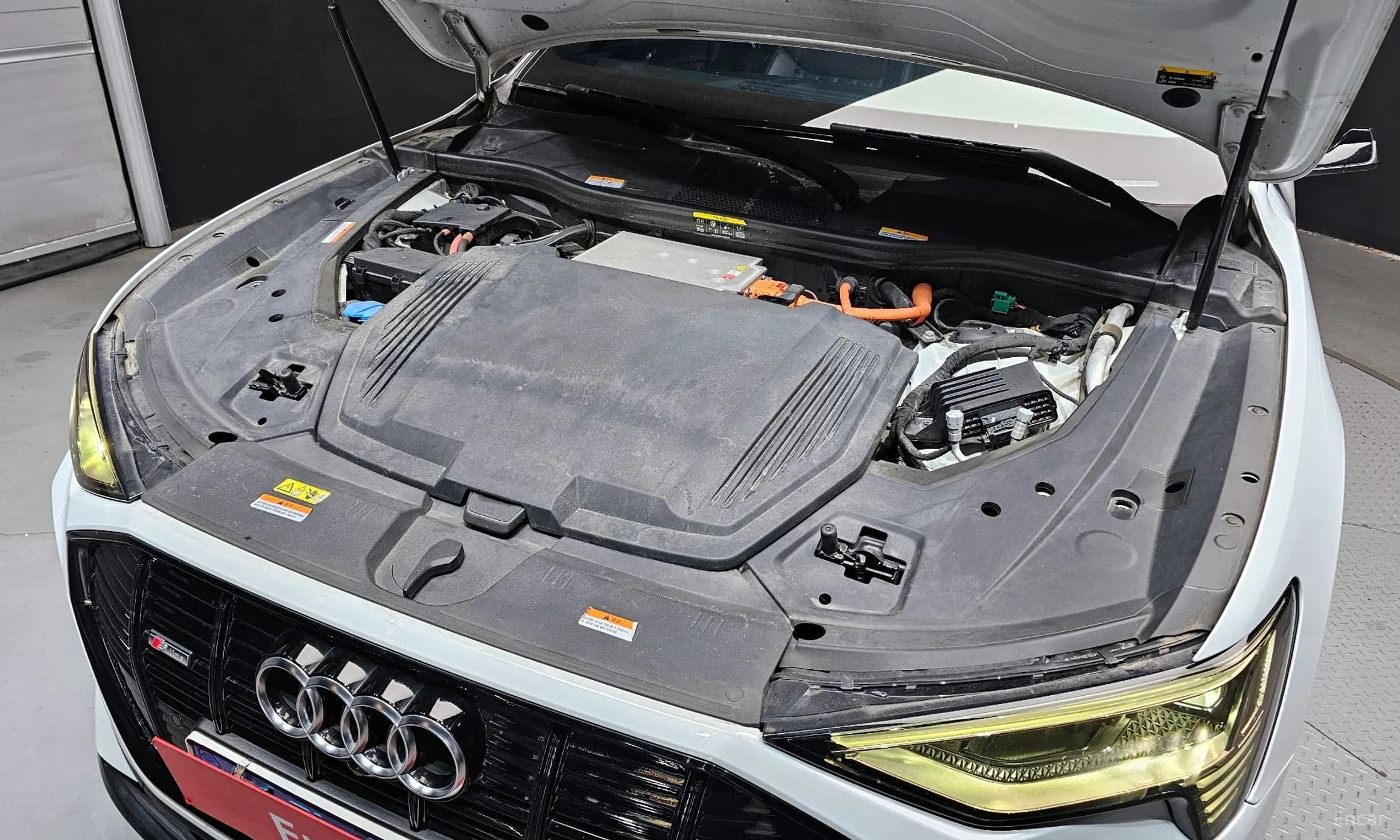 e-tron