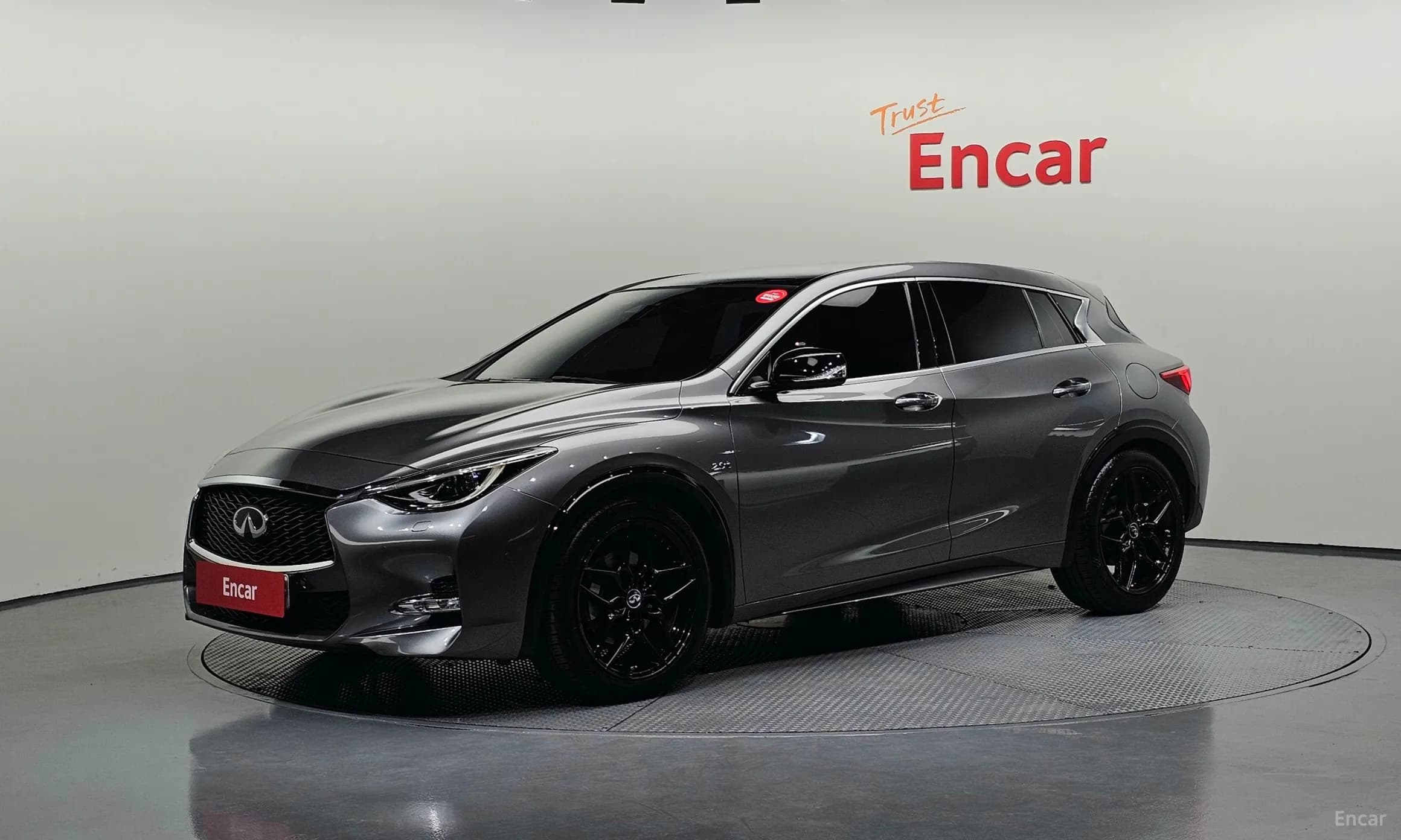 Q30