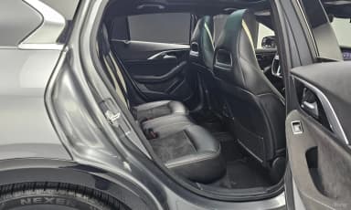 Q30
