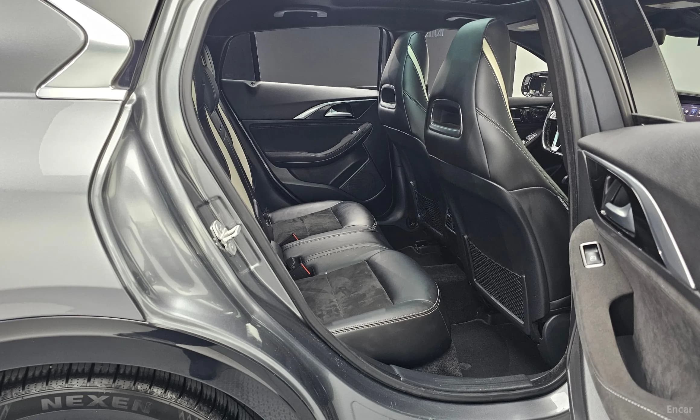 Q30