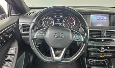 Q30