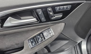 Q30