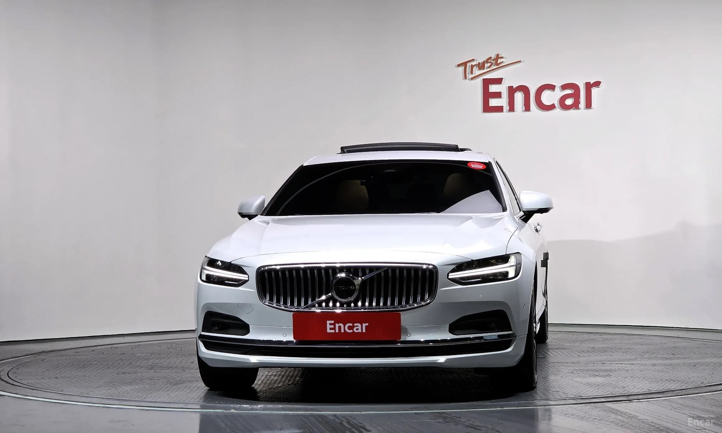 S90