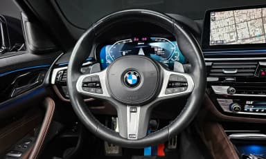 5 Series (G30)