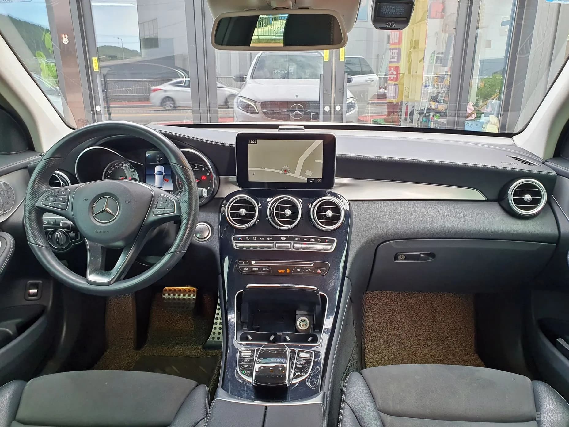 GLC-Class X253