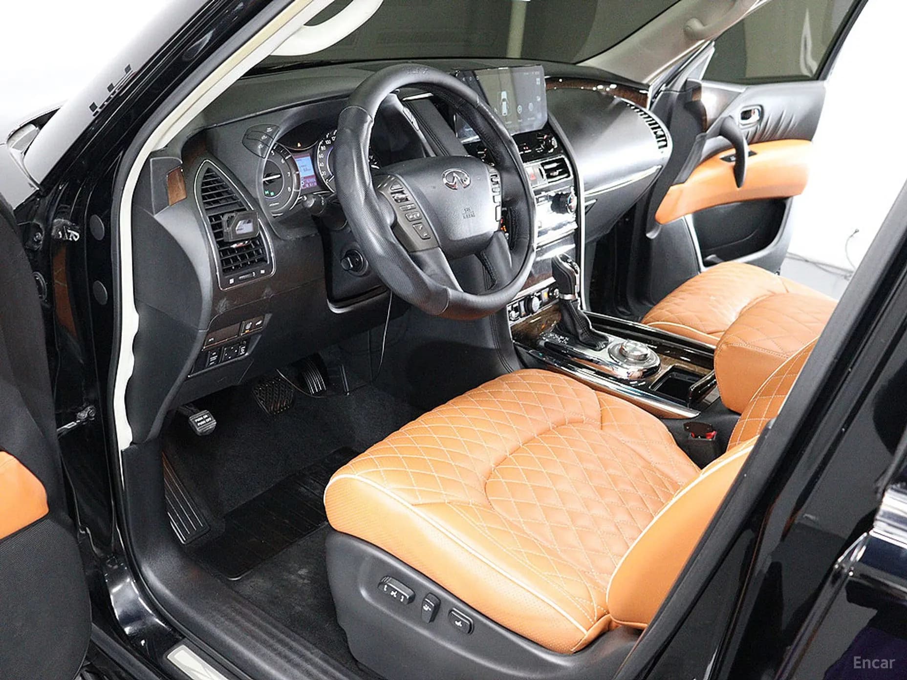 QX56