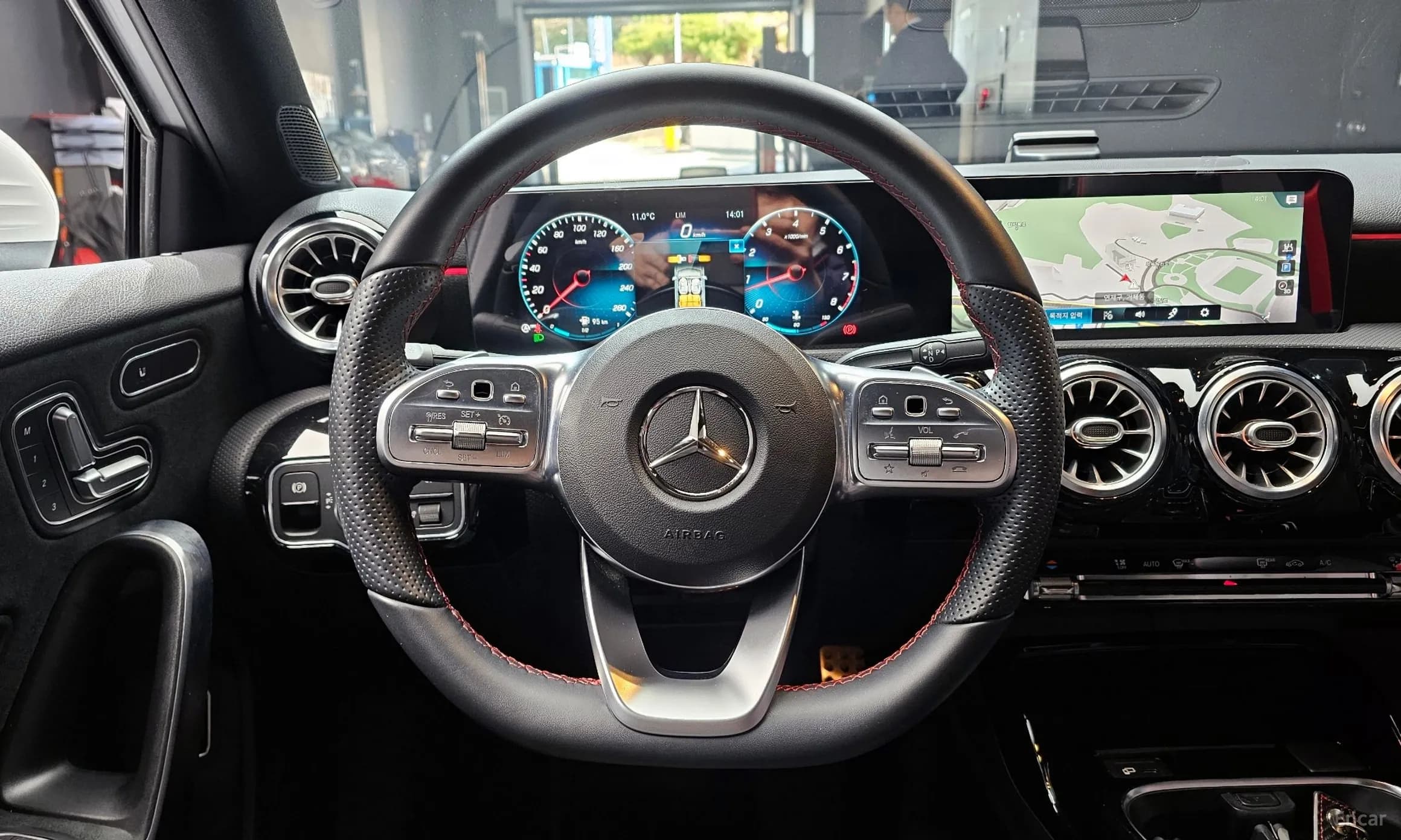 A-Class W177