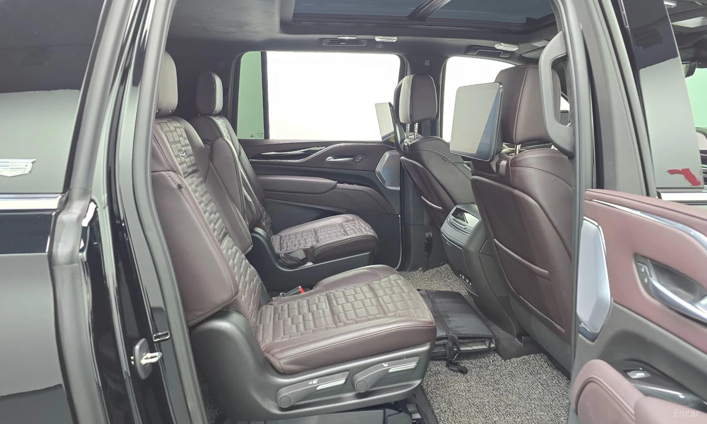 Escalade 5th Generation