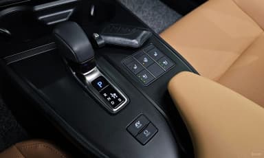 UX300h