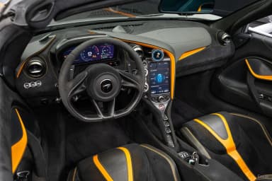 720S