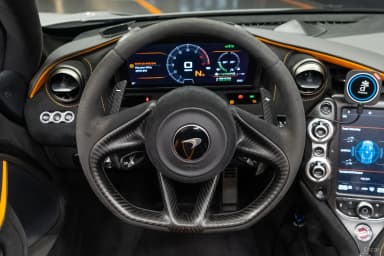 720S