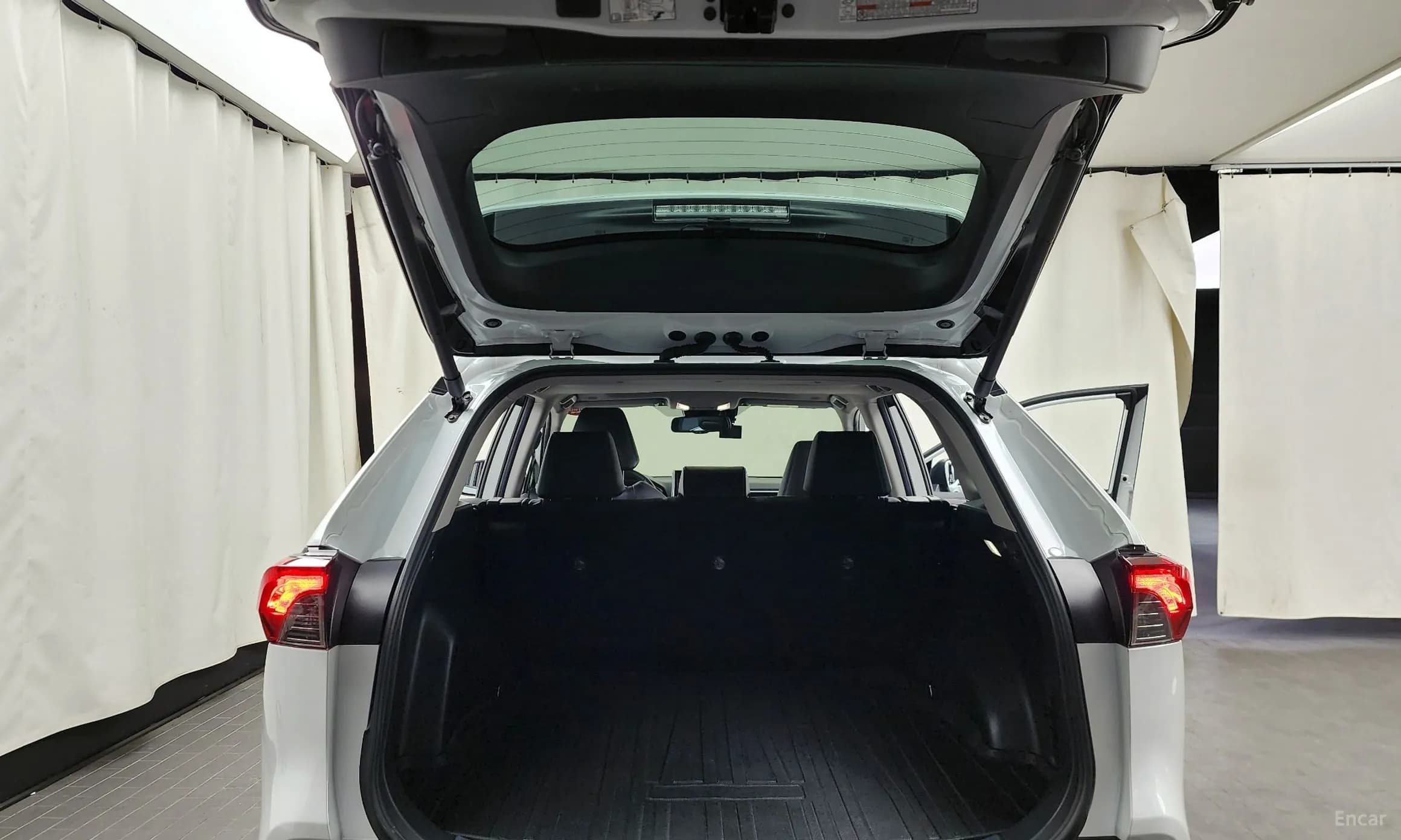 RAV4 5th Generation