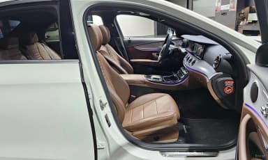 E-Class W213
